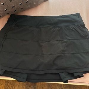 Lululemon Pace Rival Mid-Rise Skirt